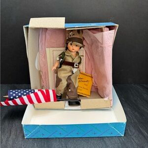 Madame Alexander Welcome Home 1991 Doll